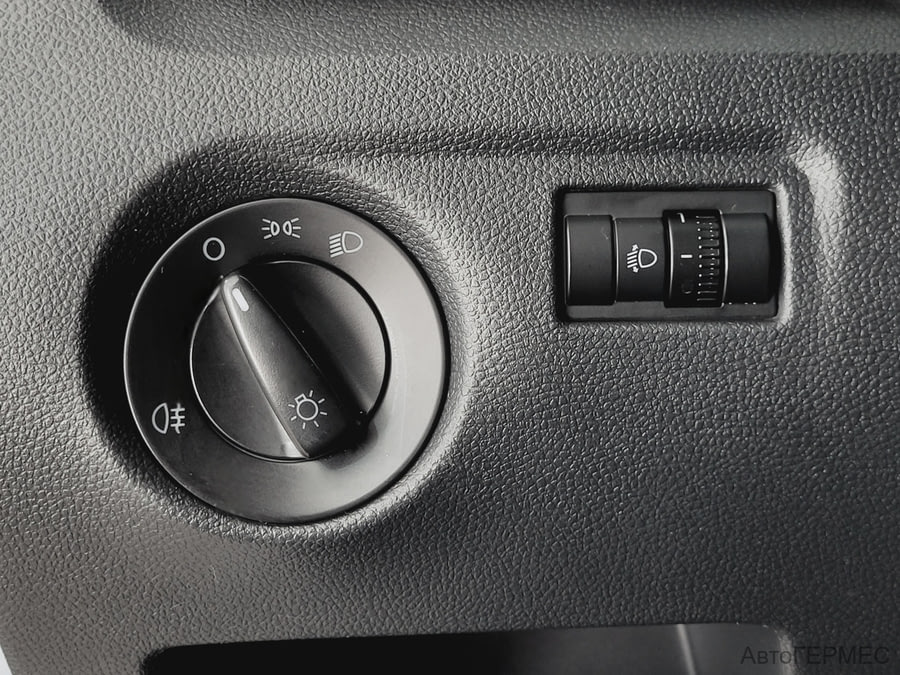 Фото SKODA Fabia II Рестайлинг с пробегом | №8