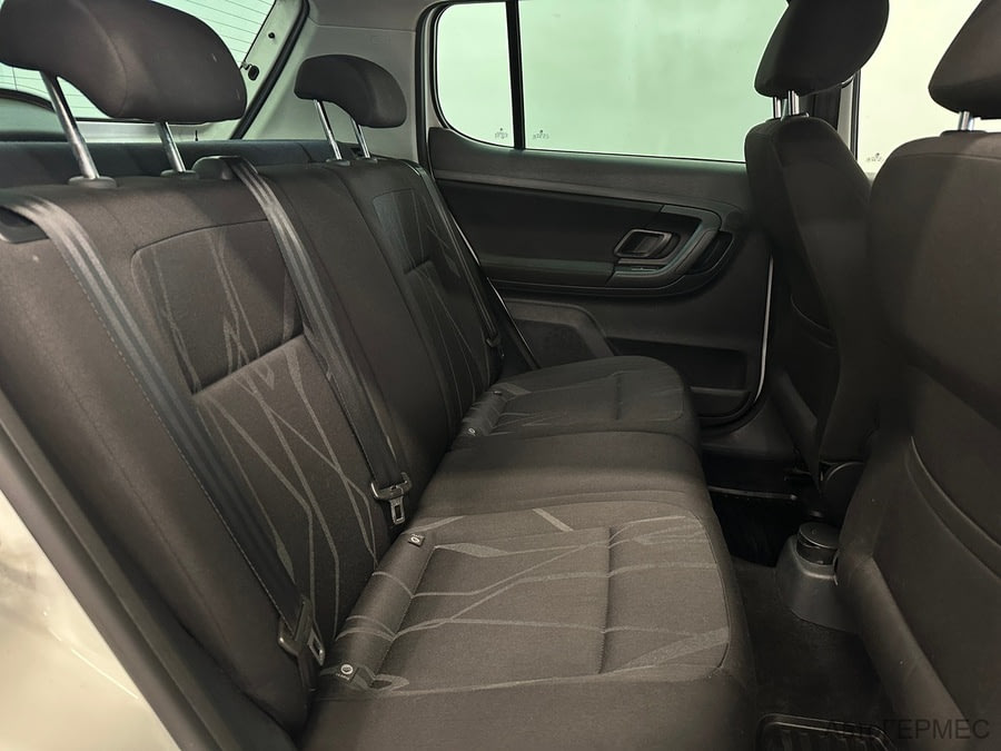 Фото SKODA Fabia II Рестайлинг с пробегом | №13