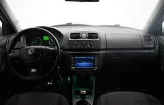 Фото SKODA Fabia II Рестайлинг с пробегом