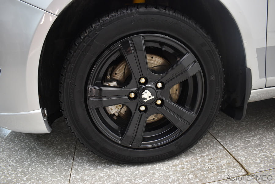 Фото SKODA Fabia II Рестайлинг с пробегом | №17 Фото SKODA Fabia II Рестайлинг с пробегом | №17