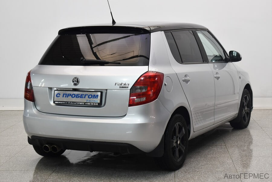 Фото SKODA Fabia II Рестайлинг с пробегом | №4 Фото SKODA Fabia II Рестайлинг с пробегом | №4