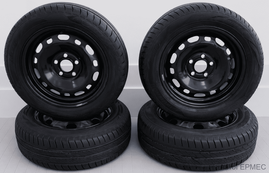 Фото SKODA Fabia II Рестайлинг с пробегом | №16 Фото SKODA Fabia II Рестайлинг с пробегом | №16