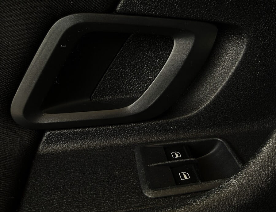 Фото SKODA Fabia II Рестайлинг с пробегом | №9 Фото SKODA Fabia II Рестайлинг с пробегом | №9