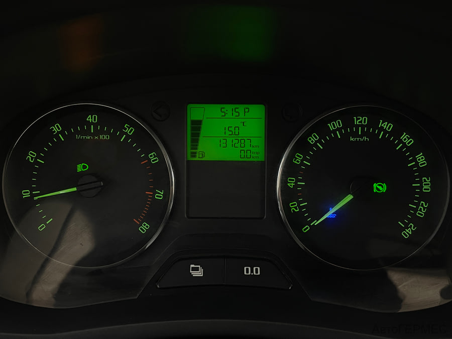 Фото SKODA Fabia II Рестайлинг с пробегом | №6 Фото SKODA Fabia II Рестайлинг с пробегом | №6