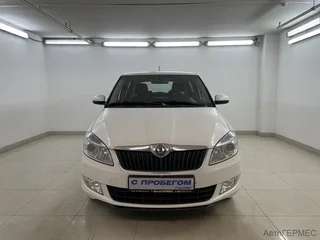 Фото SKODA Fabia II Рестайлинг с пробегом