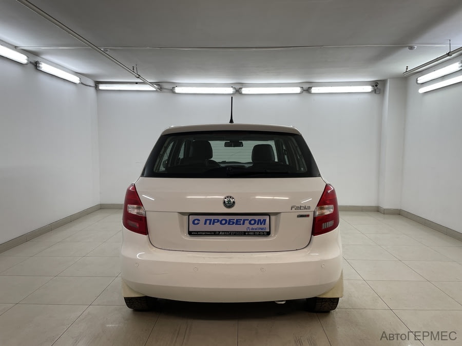 Фото SKODA Fabia II Рестайлинг с пробегом | №3 Фото SKODA Fabia II Рестайлинг с пробегом | №3