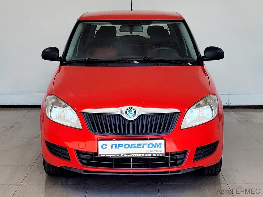 Фото SKODA Fabia II Рестайлинг с пробегом | №2