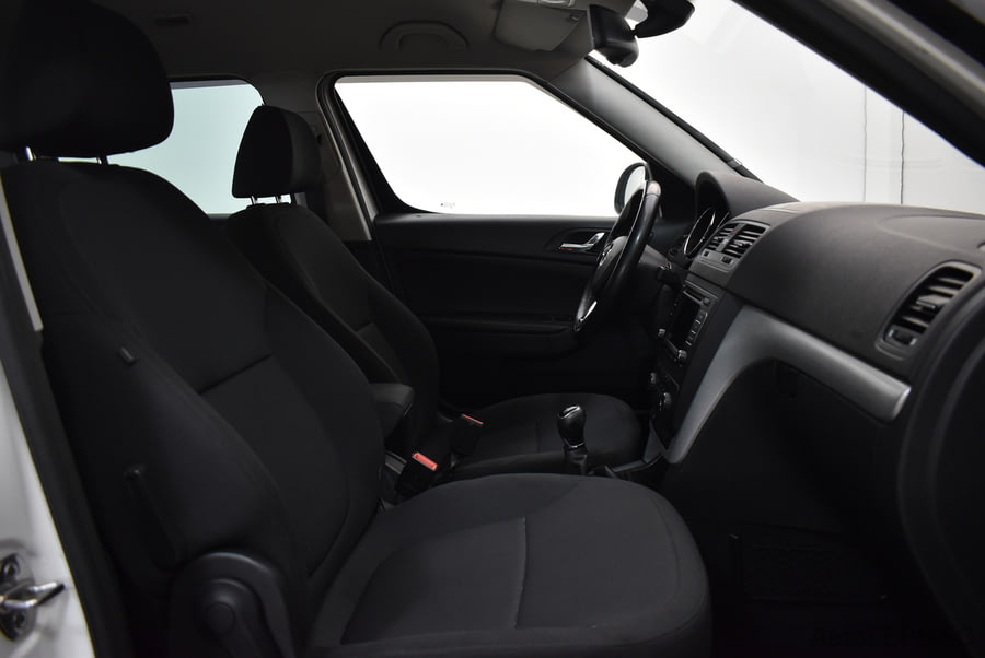 Фото SKODA Yeti I Рестайлинг с пробегом | №11 Фото SKODA Yeti I Рестайлинг с пробегом | №11