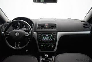 Фото SKODA Yeti I Рестайлинг с пробегом Фото SKODA Yeti I Рестайлинг с пробегом