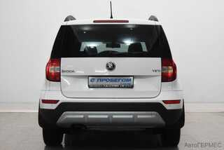 Фото SKODA Yeti I Рестайлинг с пробегом Фото SKODA Yeti I Рестайлинг с пробегом