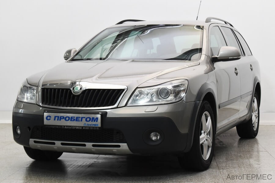 Фото SKODA Octavia II Рестайлинг с пробегом | №1