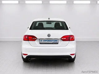 Фото Volkswagen Jetta VI с пробегом