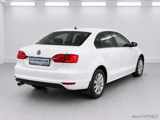 Фото Volkswagen Jetta VI с пробегом