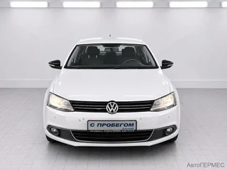 Фото Volkswagen Jetta VI с пробегом