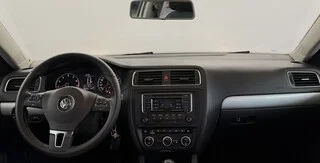 Фото Volkswagen Jetta VI с пробегом