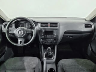Фото Volkswagen Jetta VI с пробегом