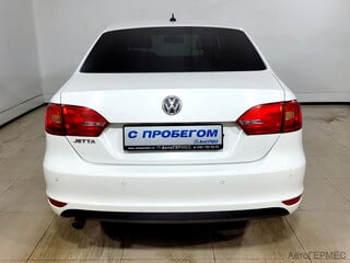 Фото Volkswagen Jetta VI с пробегом