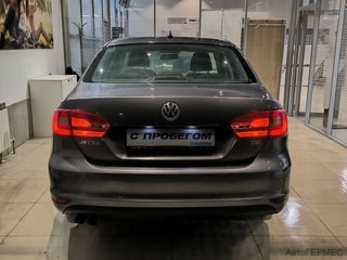 Фото Volkswagen Jetta VI с пробегом