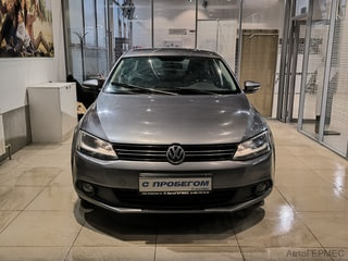 Фото Volkswagen Jetta VI с пробегом