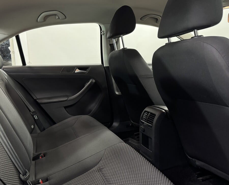 Фото Volkswagen Jetta VI с пробегом | №11