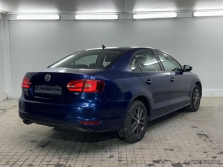 Фото Volkswagen Jetta VI с пробегом
