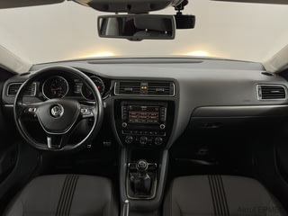 Фото Volkswagen Jetta VI Рестайлинг с пробегом Фото Volkswagen Jetta VI Рестайлинг с пробегом