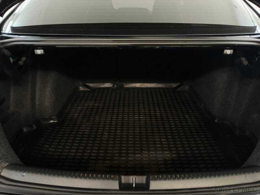 Фото Volkswagen Jetta VI Рестайлинг с пробегом | №11 Фото Volkswagen Jetta VI Рестайлинг с пробегом | №11