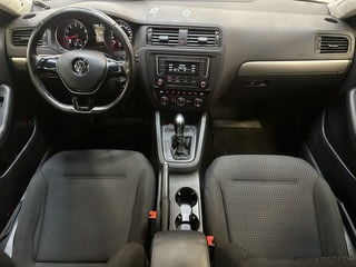 Фото Volkswagen Jetta VI Рестайлинг с пробегом Фото Volkswagen Jetta VI Рестайлинг с пробегом