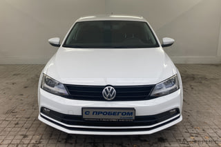 Фото Volkswagen Jetta VI Рестайлинг с пробегом