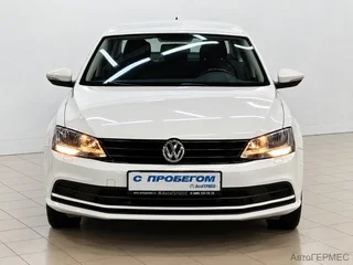 Фото Volkswagen Jetta VI Рестайлинг с пробегом