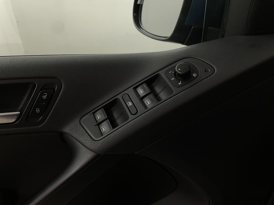 Фото Volkswagen Tiguan I с пробегом | №9