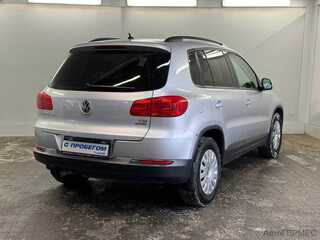 Фото Volkswagen Tiguan I Рестайлинг с пробегом