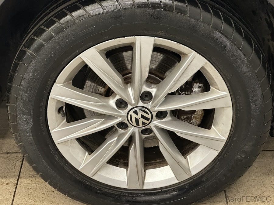 Фото Volkswagen Tiguan I Рестайлинг с пробегом | №17 Фото Volkswagen Tiguan I Рестайлинг с пробегом | №17