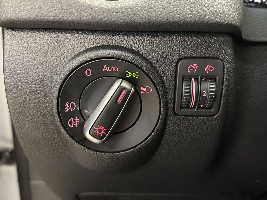 Фото Volkswagen Tiguan I Рестайлинг с пробегом | №9