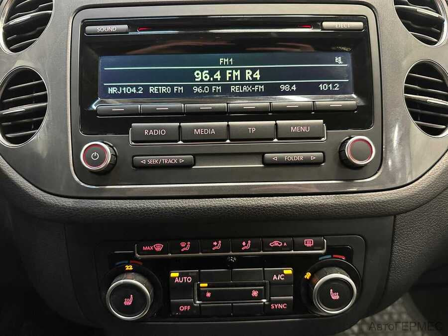 Фото Volkswagen Tiguan I Рестайлинг с пробегом | №7