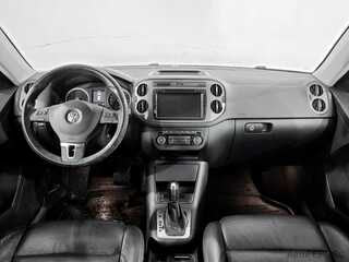 Фото Volkswagen Tiguan I Рестайлинг с пробегом