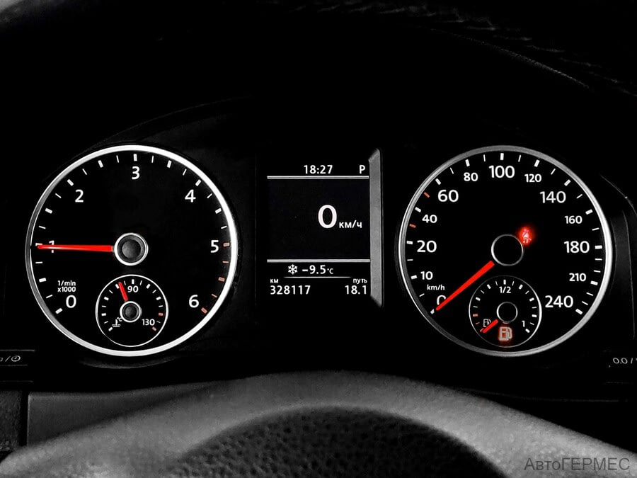 Фото Volkswagen Tiguan I Рестайлинг с пробегом | №6