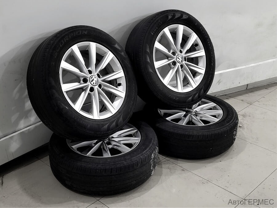 Фото Volkswagen Tiguan I Рестайлинг с пробегом | №16