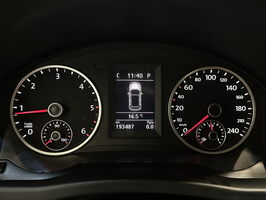 Фото Volkswagen Tiguan I Рестайлинг с пробегом | №6