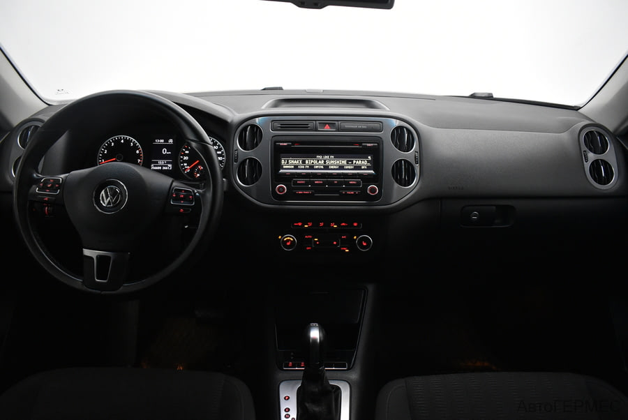 Фото Volkswagen Tiguan I Рестайлинг с пробегом | №5