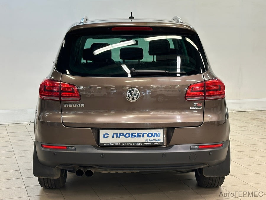 Фото Volkswagen Tiguan I Рестайлинг с пробегом | №3