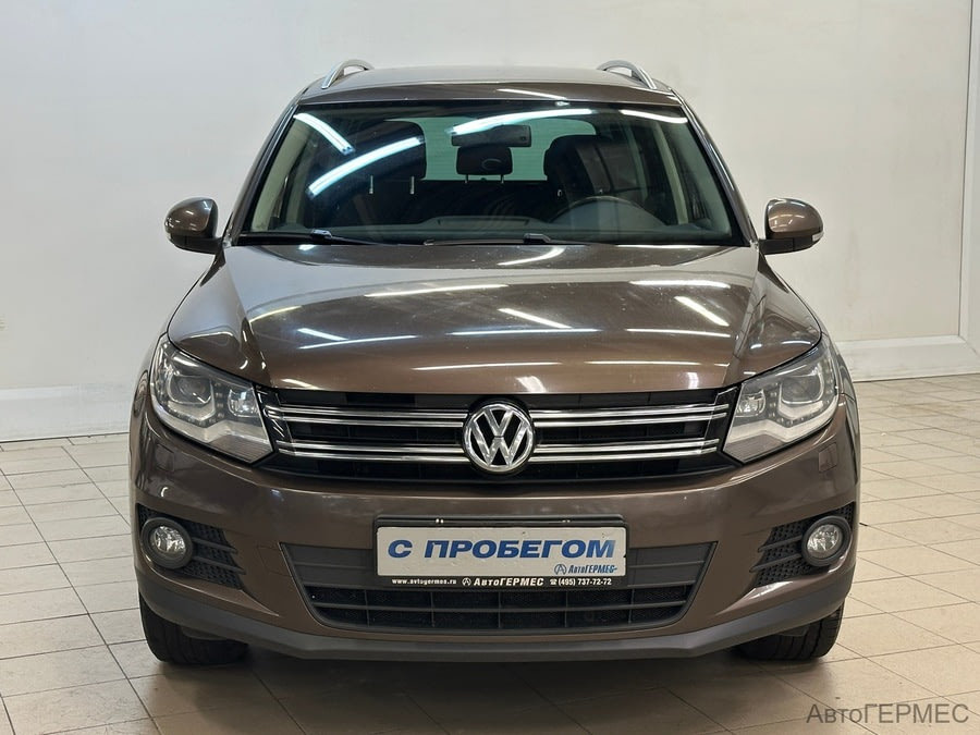 Фото Volkswagen Tiguan I Рестайлинг с пробегом | №2