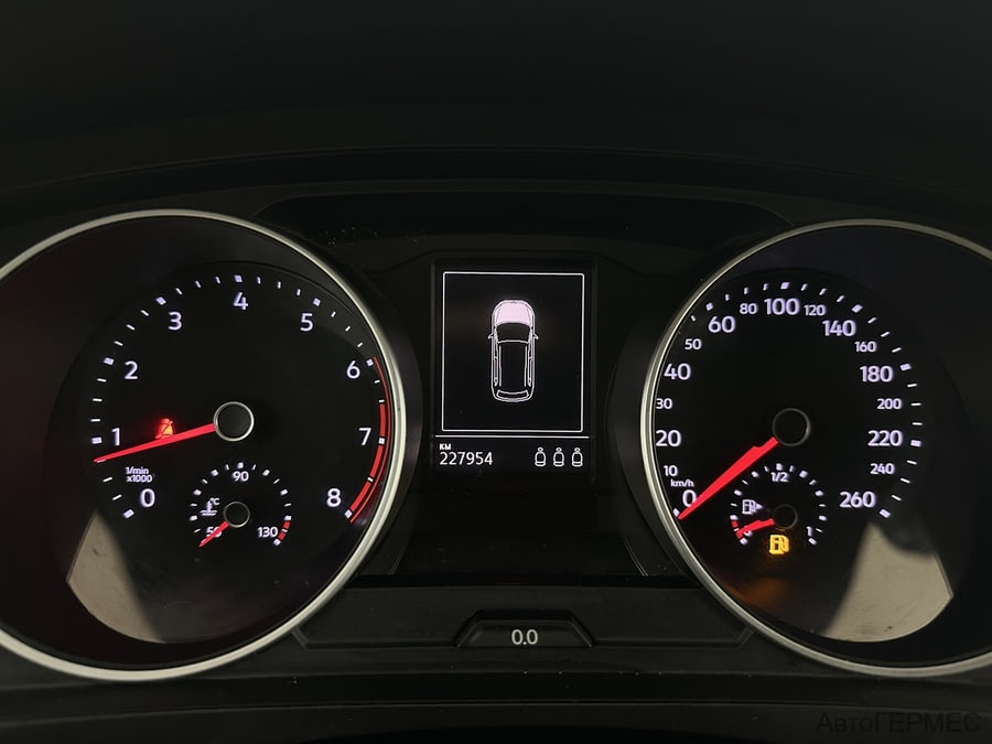 Фото Volkswagen Tiguan II с пробегом | №6