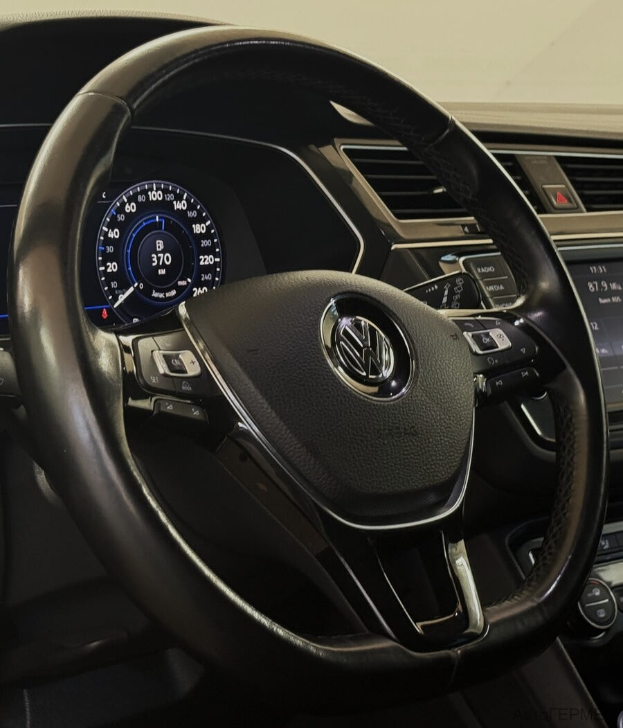 Фото Volkswagen Tiguan II с пробегом | №13 Фото Volkswagen Tiguan II с пробегом | №13
