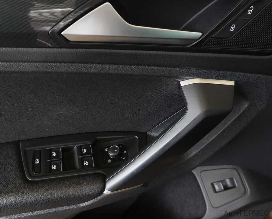 Фото Volkswagen Tiguan II с пробегом | №13 Фото Volkswagen Tiguan II с пробегом | №13