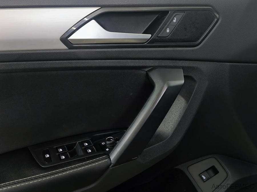 Фото Volkswagen Tiguan II с пробегом | №9 Фото Volkswagen Tiguan II с пробегом | №9