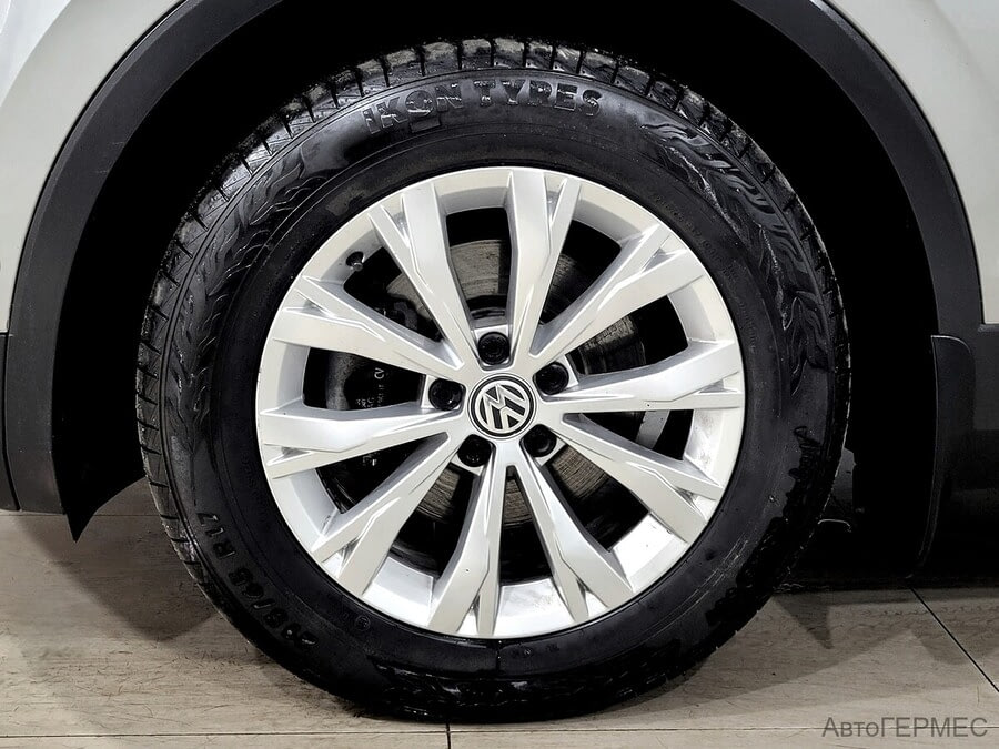 Фото Volkswagen Tiguan II с пробегом | №15