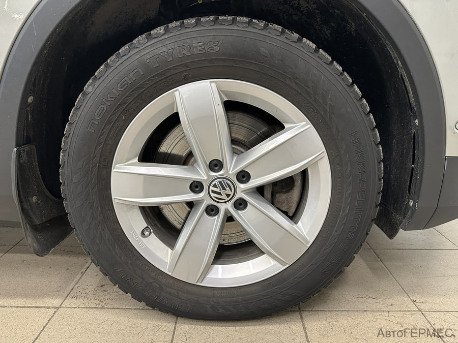 Фото Volkswagen Tiguan II с пробегом | №19