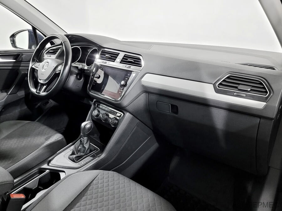 Фото Volkswagen Tiguan II с пробегом | №11 Фото Volkswagen Tiguan II с пробегом | №11