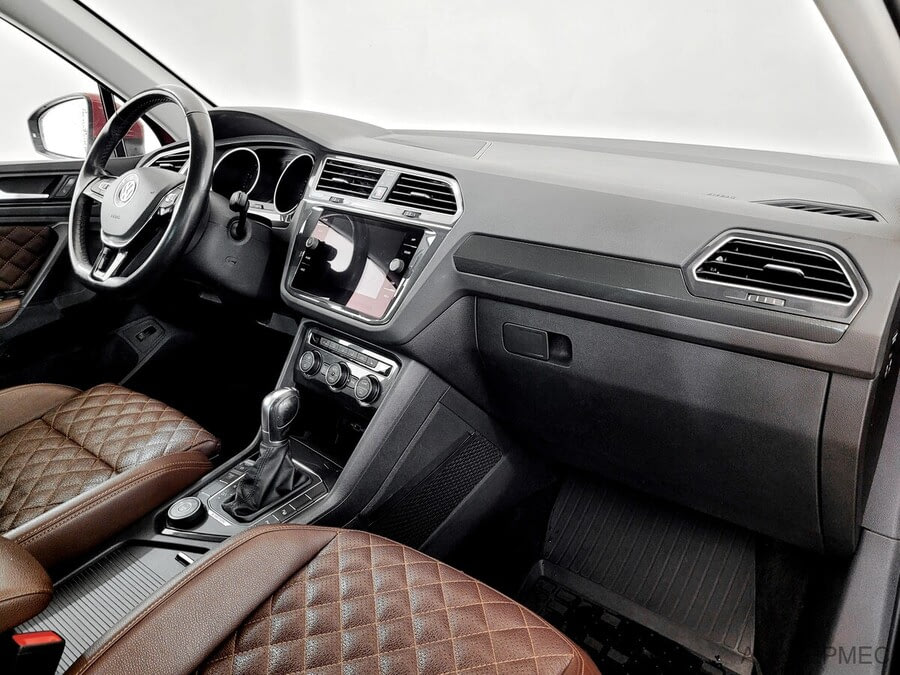Фото Volkswagen Tiguan II с пробегом | №11 Фото Volkswagen Tiguan II с пробегом | №11